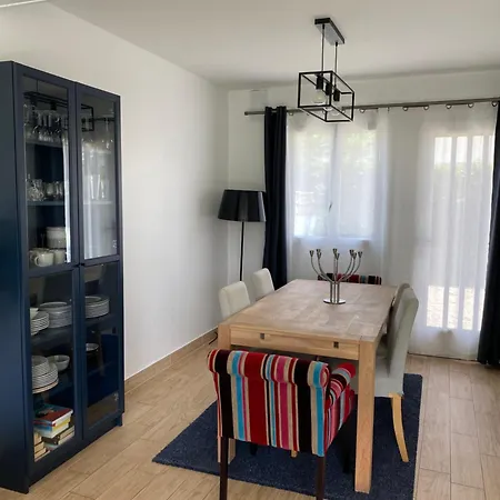 Maison Centre - 6 Personnes בית נופש *